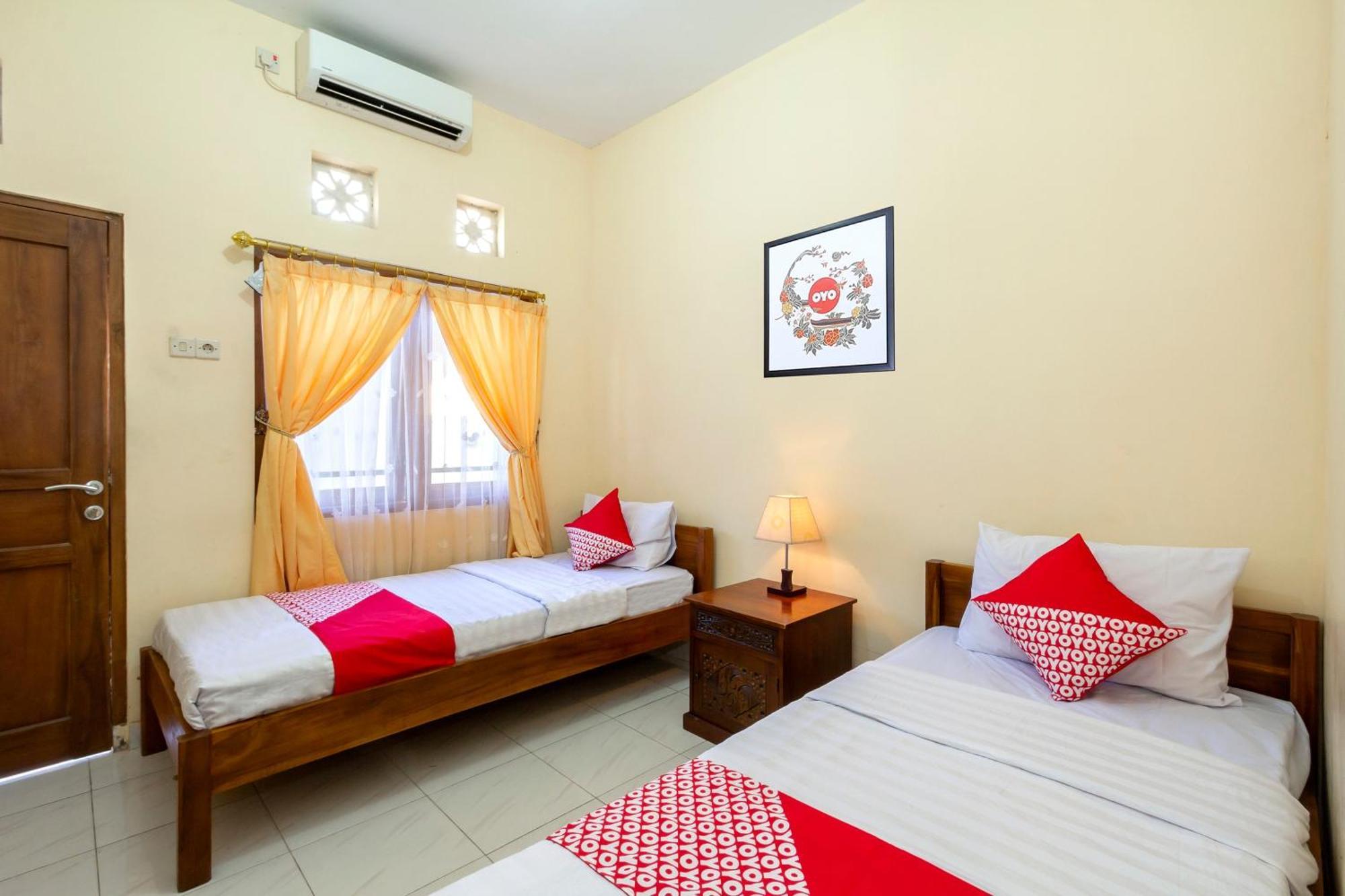 Super Oyo 1150 Omah Ladrang Hotell Kejayan Eksteriør bilde