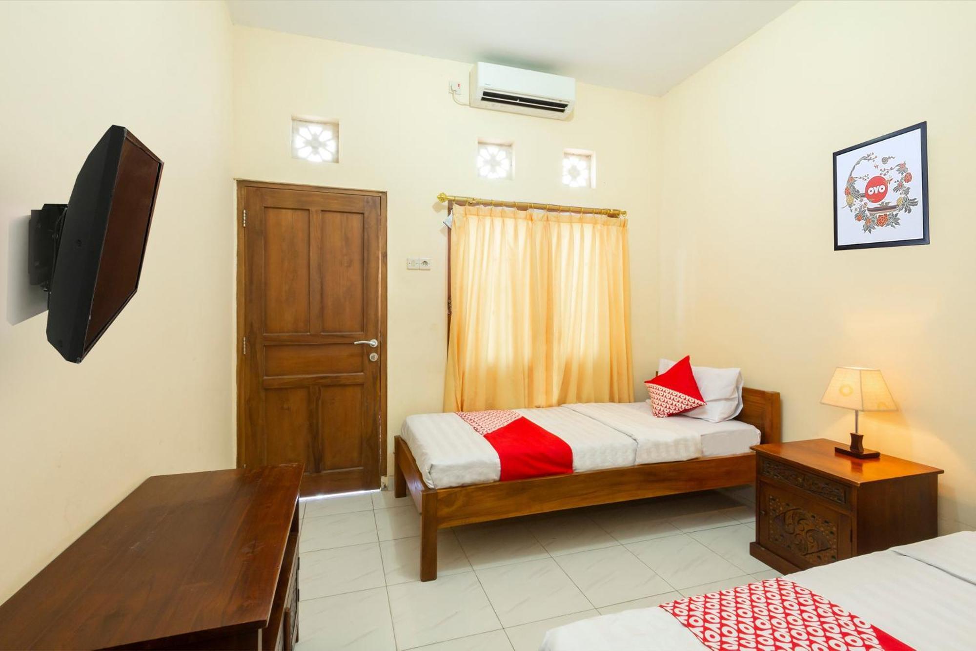 Super Oyo 1150 Omah Ladrang Hotell Kejayan Eksteriør bilde