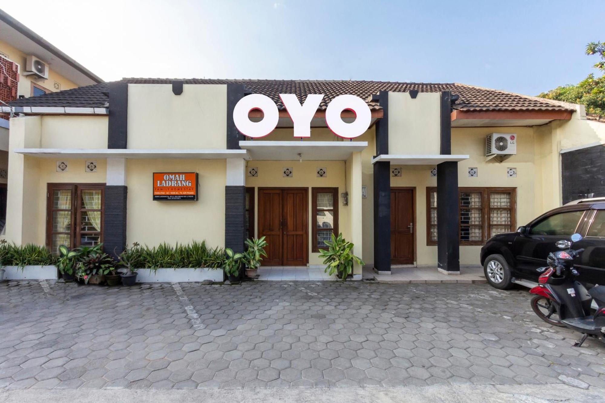 Super Oyo 1150 Omah Ladrang Hotell Kejayan Eksteriør bilde