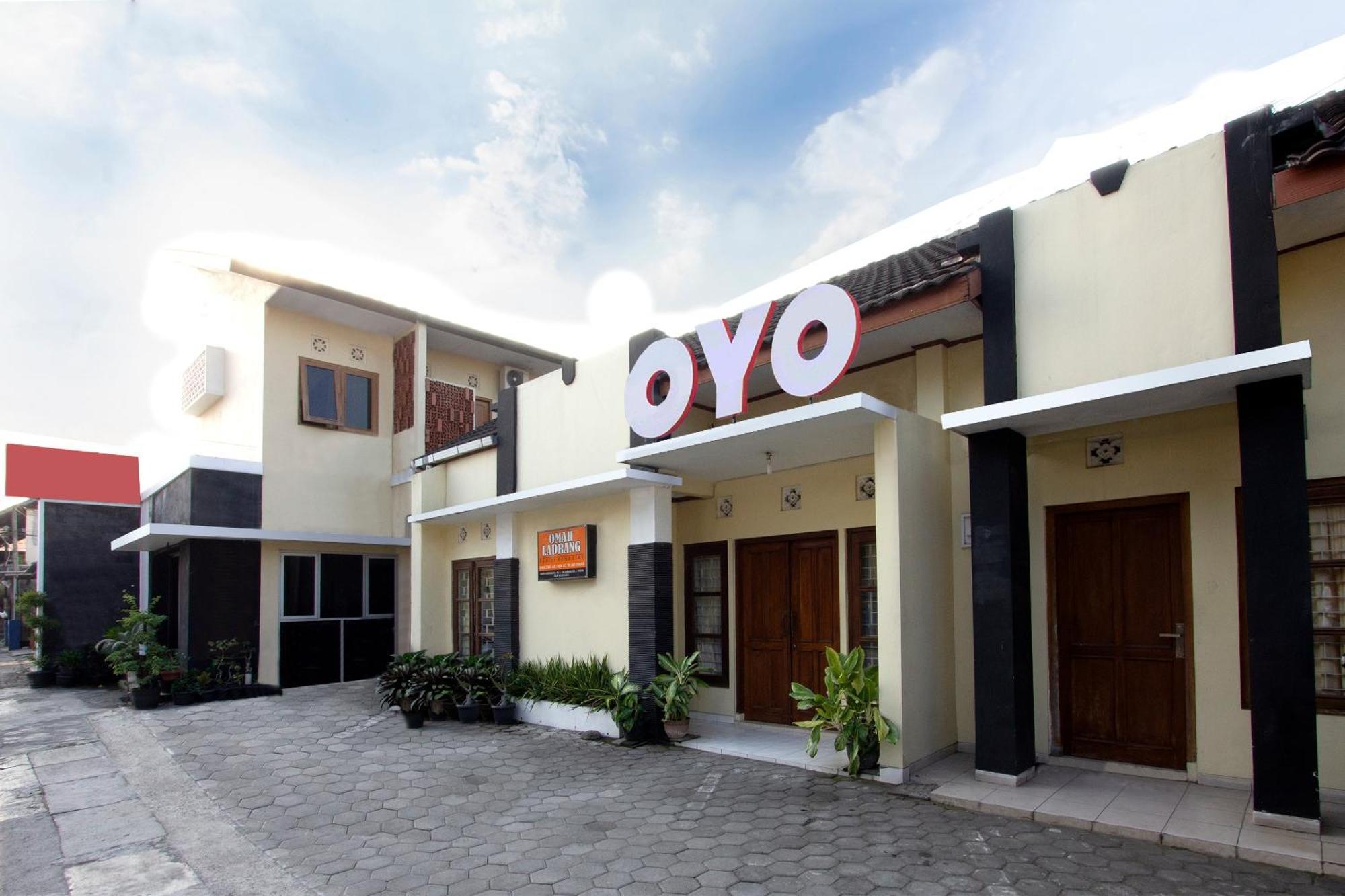 Super Oyo 1150 Omah Ladrang Hotell Kejayan Eksteriør bilde